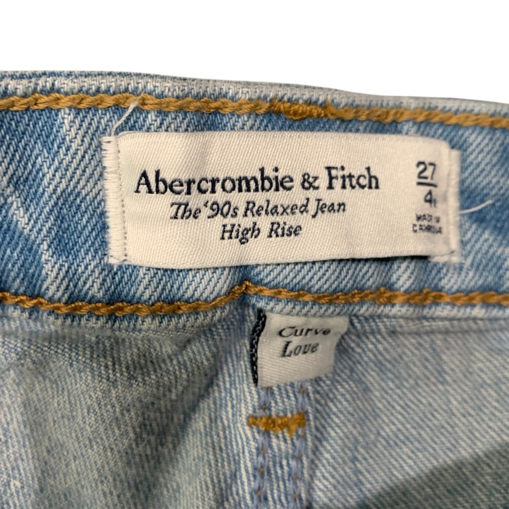 Abercrombie Curve Love 90s Relaxed Jeans Women's 27/4R High Rise Light Wash NEW - Picture 4 of 11